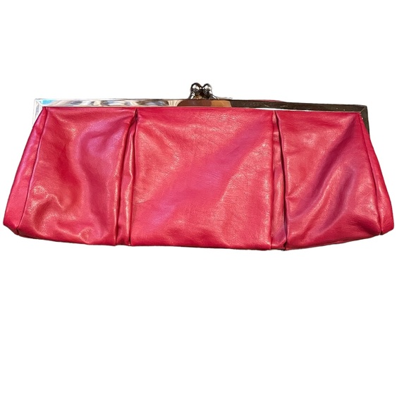 Red clutch purse 13 X 5 - Picture 1 of 5